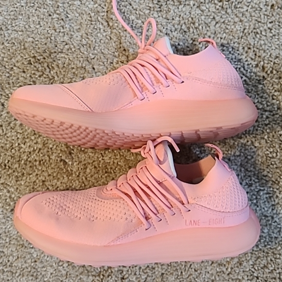 Lane - eight Women's Trainer AD peach color size 6 - Picture 3 of 5